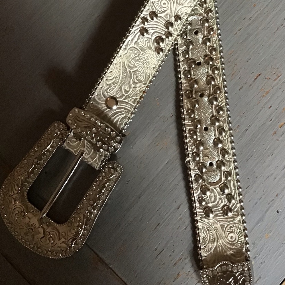 Buckle Belt - Picture 4 of 4